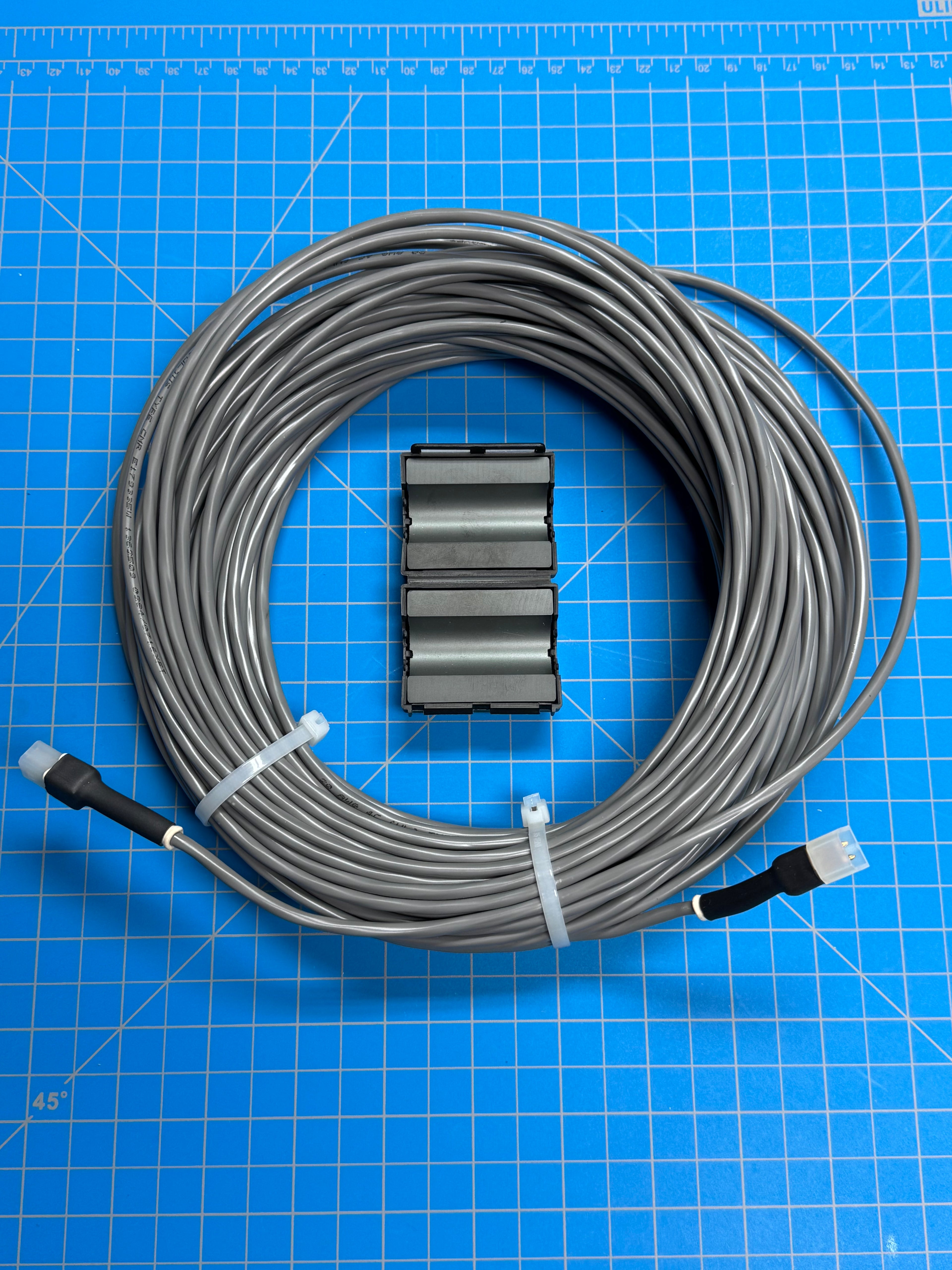 100' Control Cable w/Large Ferrite
